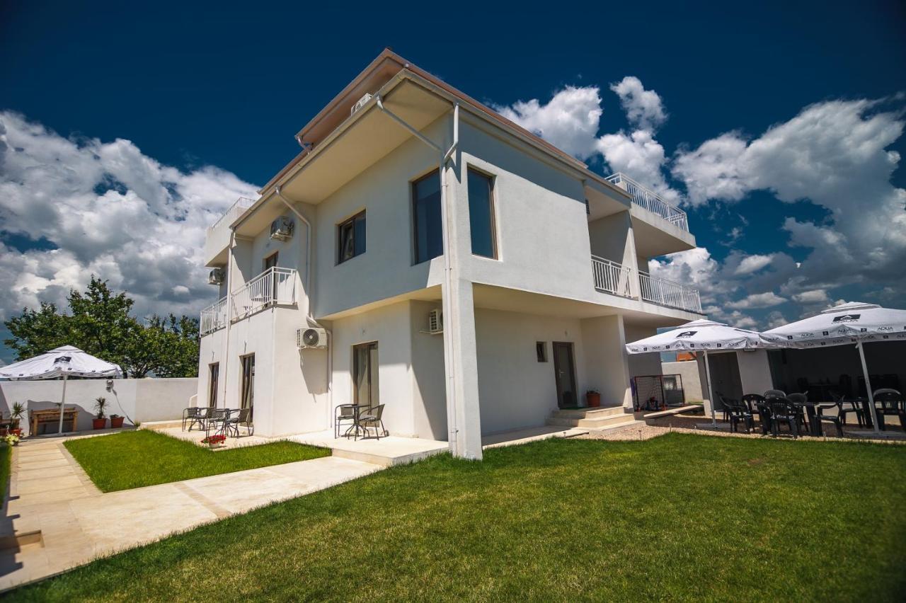 Hotel Casa Adiman Vama Veche Esterno foto