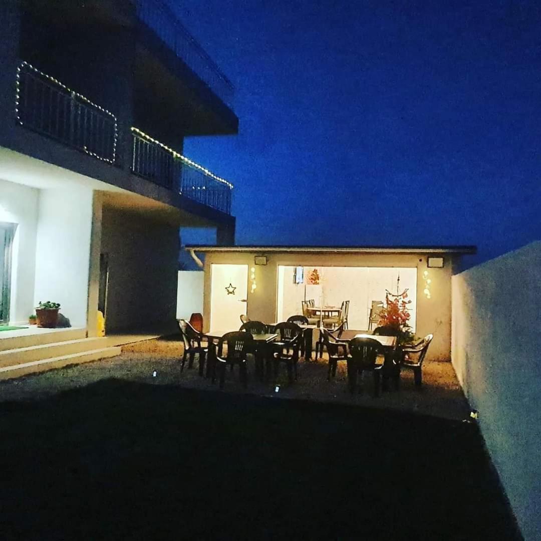 Hotel Casa Adiman Vama Veche Esterno foto